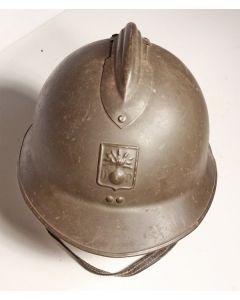 French WWII Civil Defence DP marked helmet