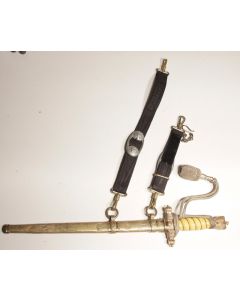 Kriegsmarine officer’s dagger with hanger and knot