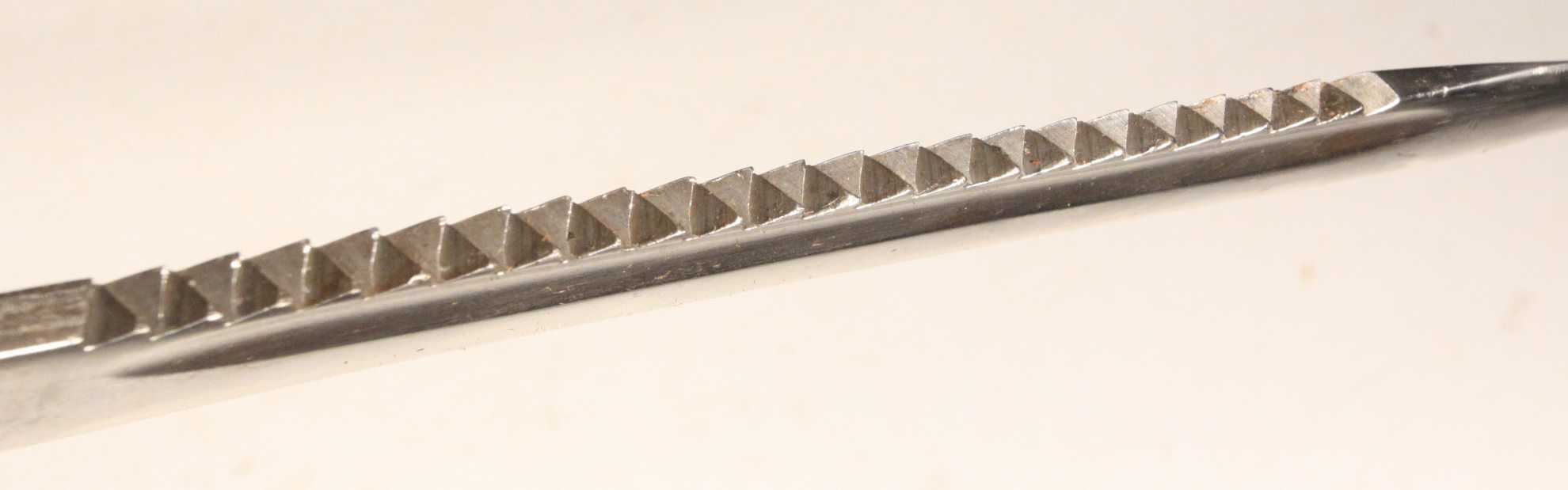 Imperial German KS98 dress bayonet sawback - Image 6