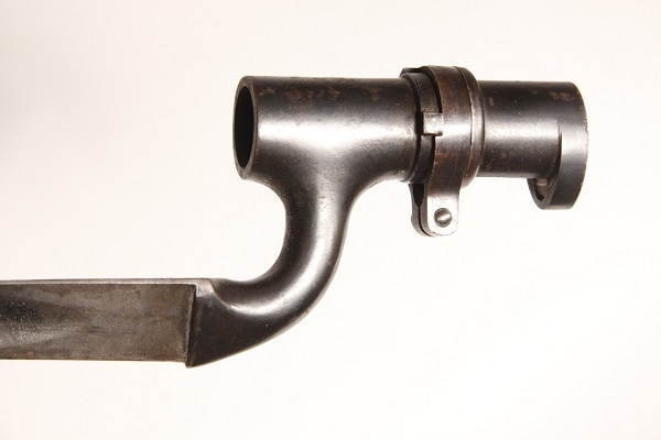 Martini Henry Model 1876 socket bayonet with scabbard - Image 2