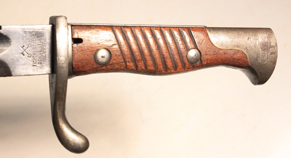 German 1898/05 Sawback bayonet - Image 3