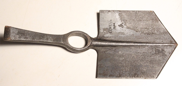 Entrenching Tool British/Canadian - Image 3