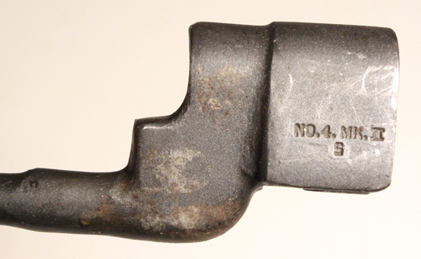 Lee Enfield No. 4 Mk II bayonet Savage - Image 2