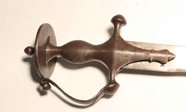Indian Tulwar curved sword with relic scabbard - Image 2