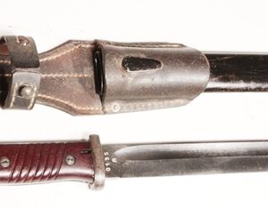 German 98k bayonet matching with frog