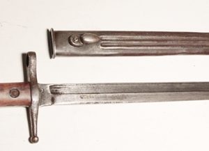 Italian 1891 bayonet with fluted steel scabbard