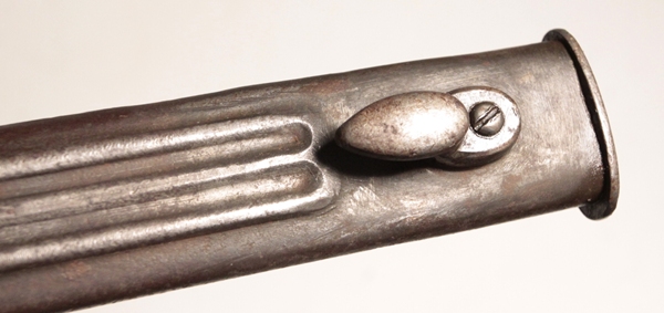 Italian 1891 bayonet with fluted steel scabbard - Image 7