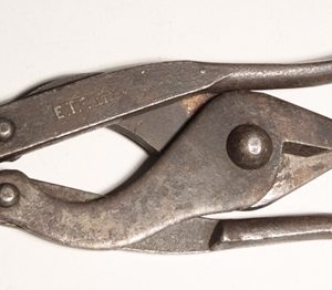 British or Canadian WWII Wire Cutter