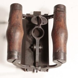 MG08 spade grips