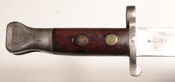 British Pattern 1888 bayonet Canadian marked with frog - Image 3