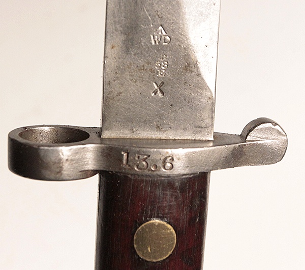 British Pattern 1888 bayonet Canadian marked with frog - Image 4