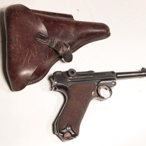 Luger P08 1916 with holster