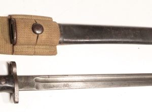 Pattern 1907 bayonet with P08 frog
